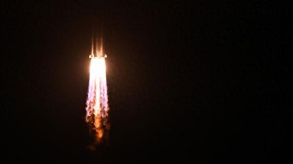 kaiyun体育网页版登录落区位于大泰西（西经52.9°-开云滚球「官方」kaiyun官网入口
