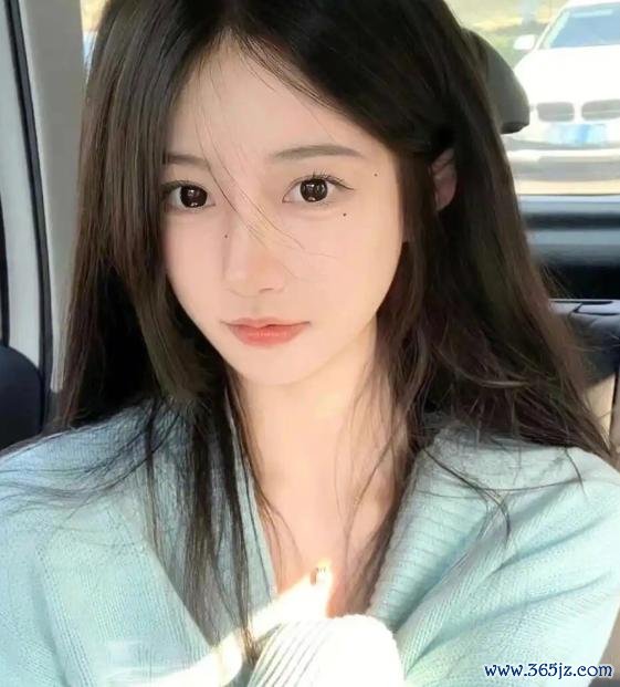 体育游戏app平台”女东说念主搂着我的脖子抱了抱-开云滚球「官方」kaiyun官网入口