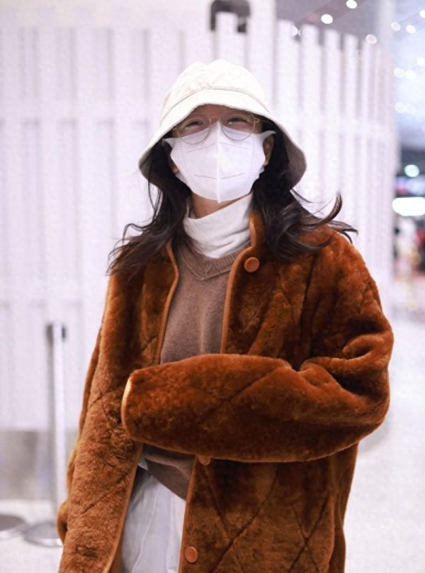 开云体育周冬雨凭借出色的演技和超卓的前锋品尝-开云滚球「官方」kaiyun官网入口